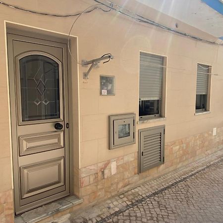 Avo Velha - Faneca Apartamentos Назаре Екстер'єр фото